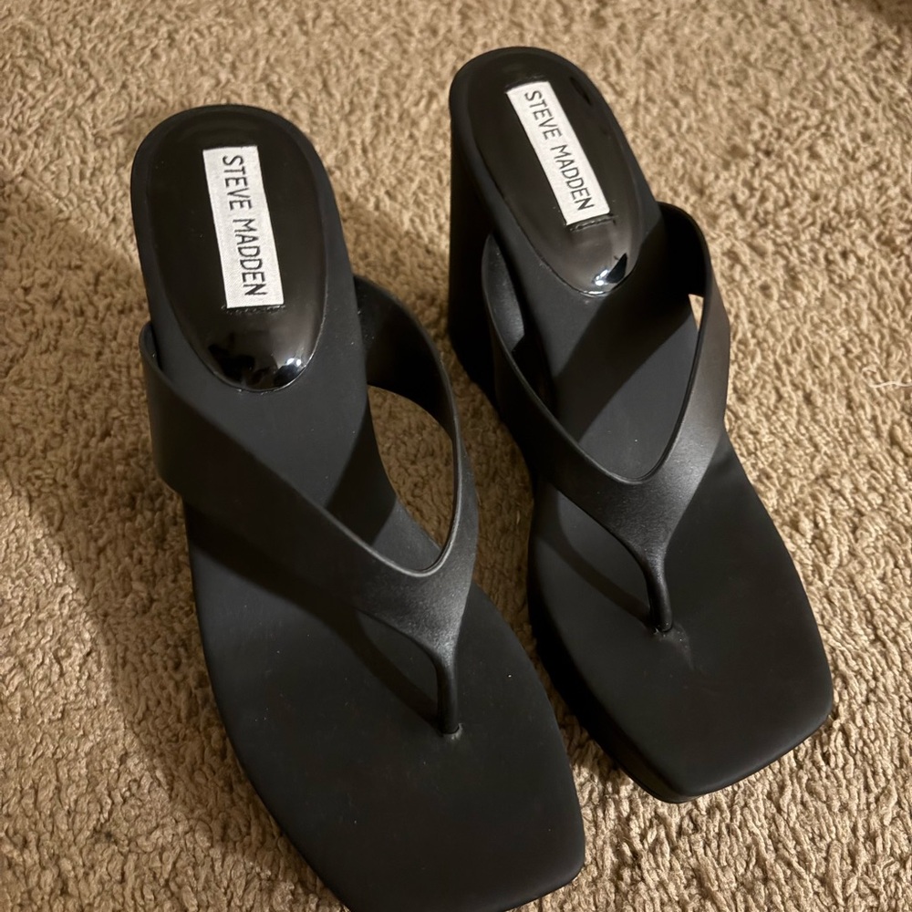 Steve Madden Black Wedge Sandals